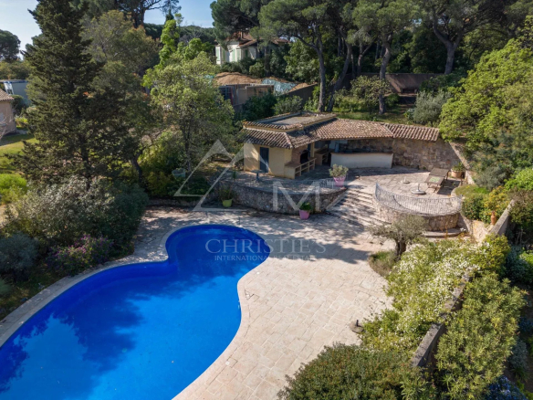 Property in Sainte-Maxime near the beach