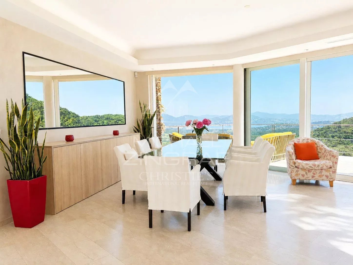 Interior of a villa in Saint-Tropez Interior of a modern villa with sea views, elegant furnishings and natural light.