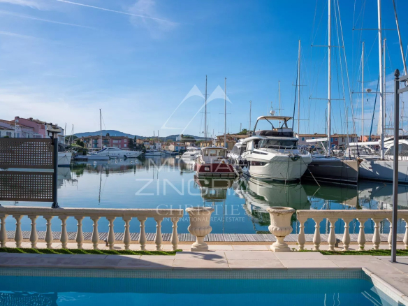 Luxury real estate photo | Charming Properties