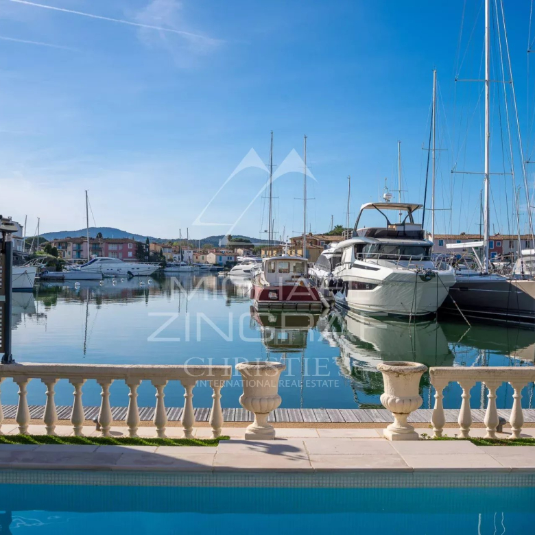 Luxury real estate photo | Charming Properties