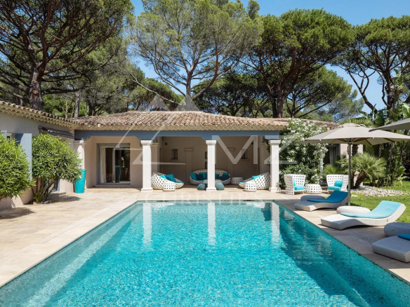 Charmante Propriété Provençale à Ramatuelle