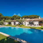 Ramatuelle - Prestige villa with sea view and landscaped park