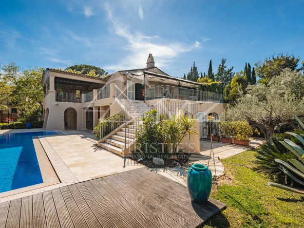 Exclusivité – Villa au centre de Saint-Tropez