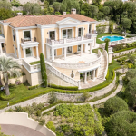 Villefranche-sur-Mer-Palladian property