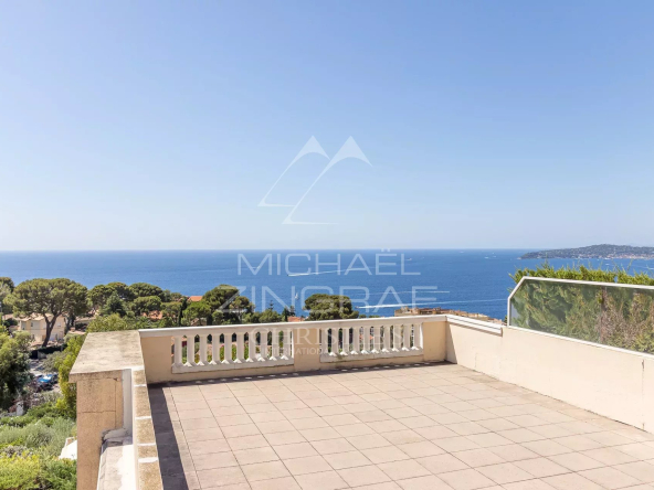 Cap d’Ail – Penthouse vue mer à pied du centre