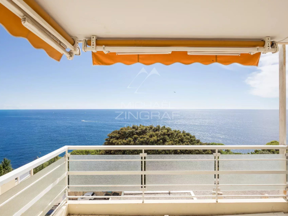 Cap d’ail – Appartement vue mer entièrement rénové