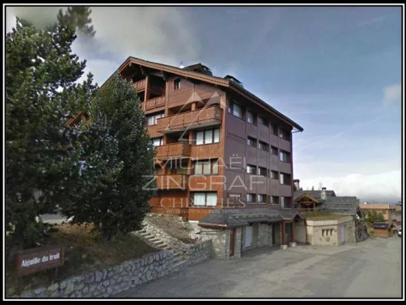 Appartement de prestige à Courchevel – Élégance alpine et prestations haut de gamme