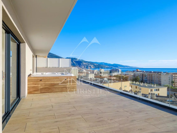 Exceptional penthouse - new residence - panoramic sea view