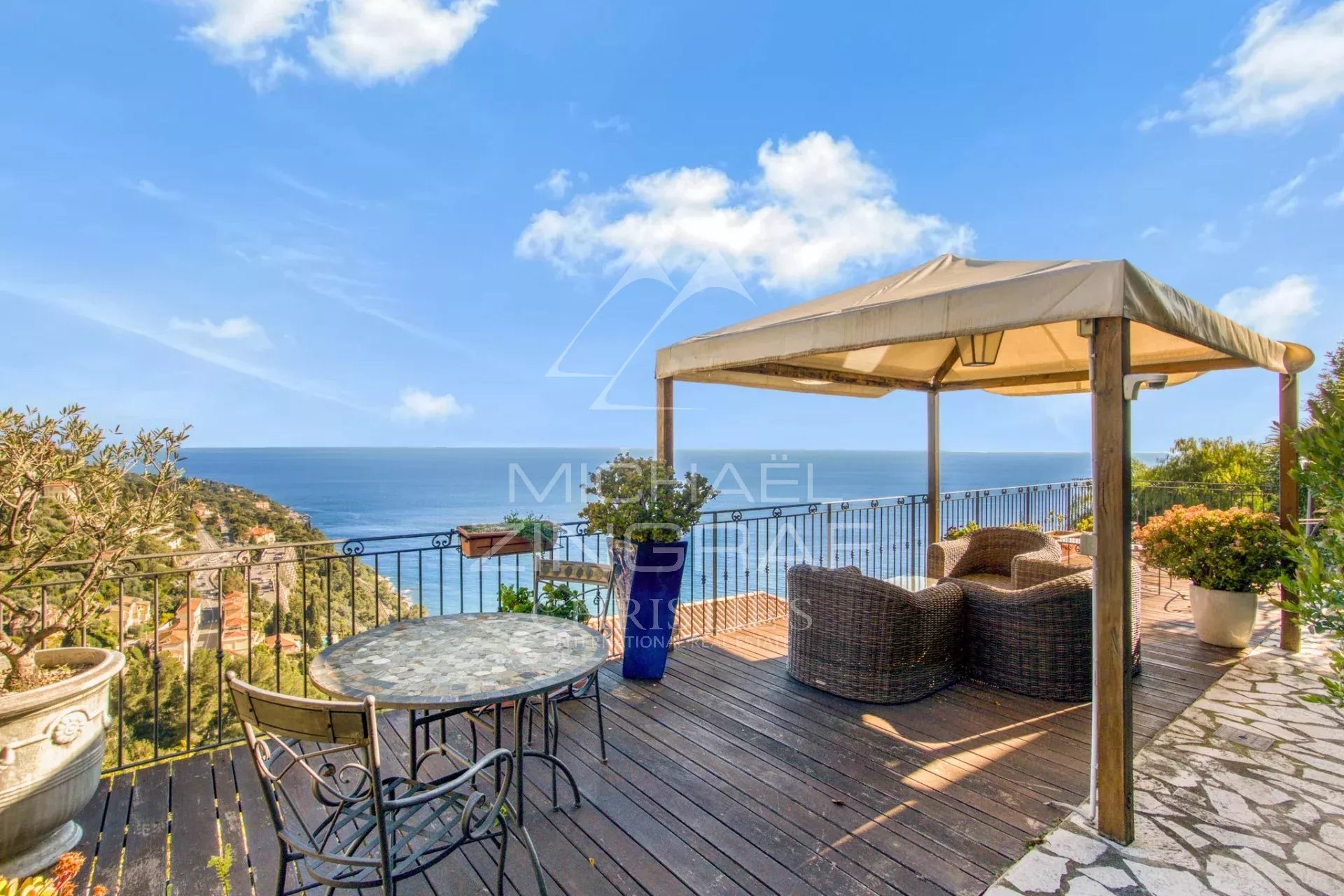 AF82E42F7113D16BB56167006332DAB4_58FD06AA09_1920-Original