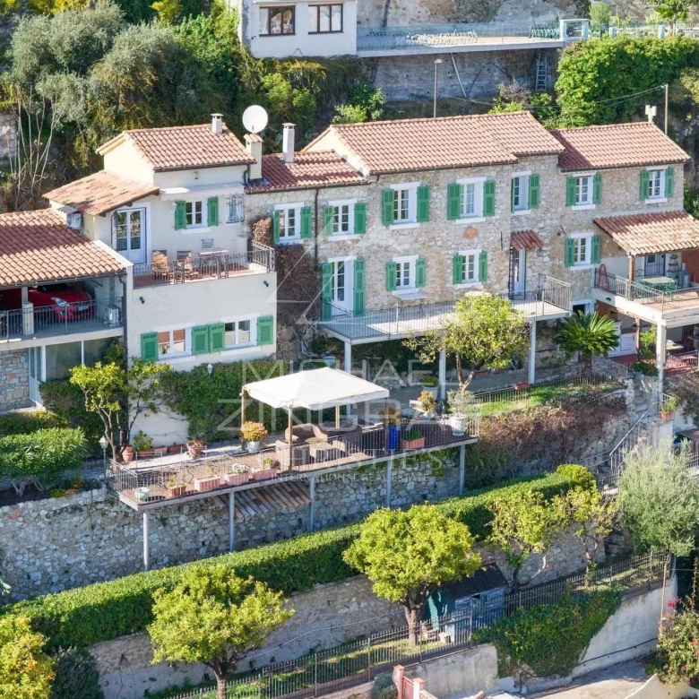 Eze sur Mer – Villa de style italien face à la mer