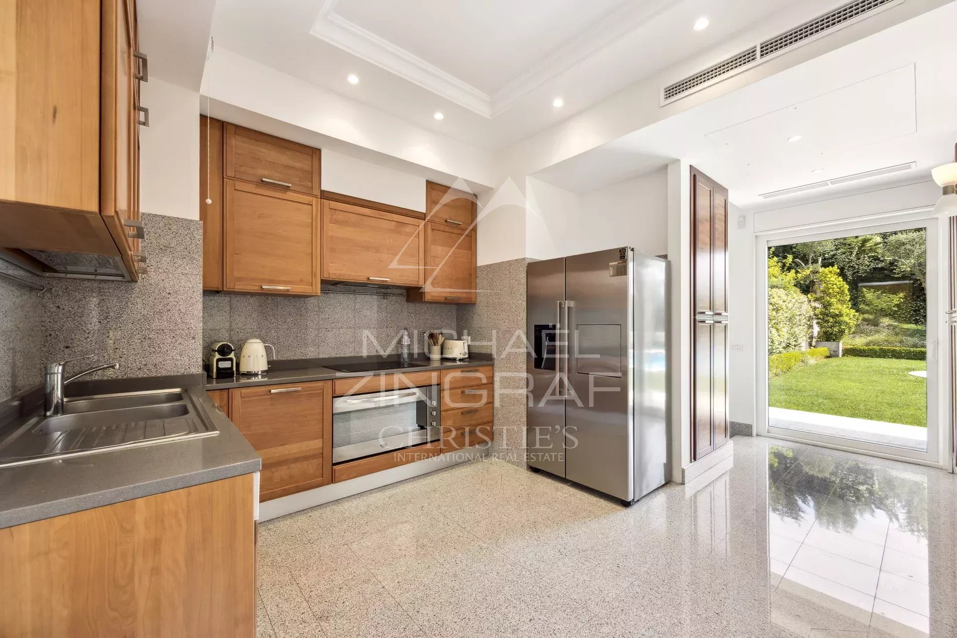 d4d0238e599d7b8b411028b188ee0cb6_1b327a23df_1919-original