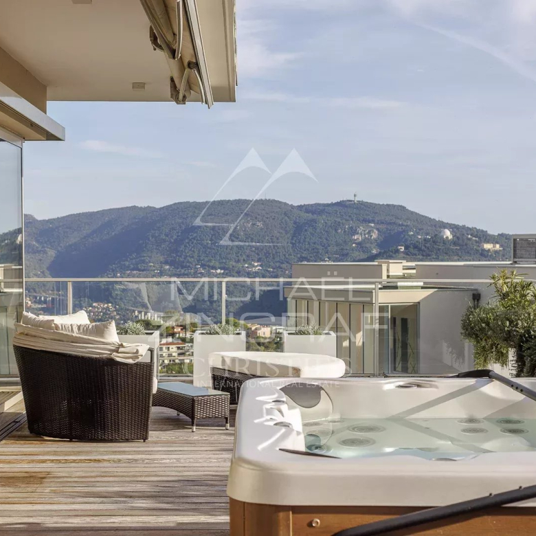 Roquebrune-Cap-Martin – Villa contemporaine d’exception à louer