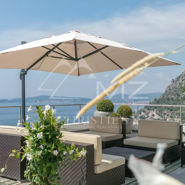 Èze – Propriété contemporaine avec vue mer