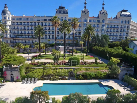 Appartement d’Exception – Résidence Le Regina, Nice Cimiez