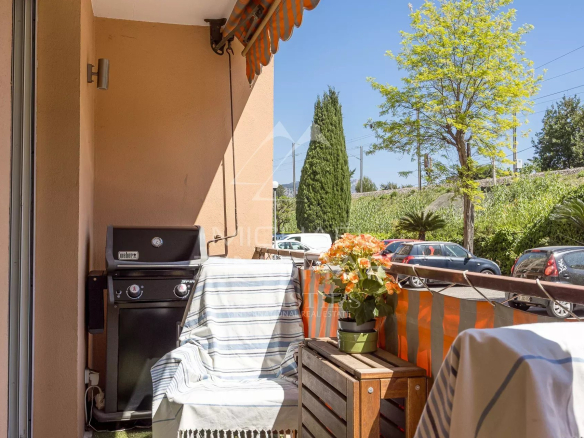 4-room apartment with terrace, parking and cellar – Beaulieu-sur-Mer town centre