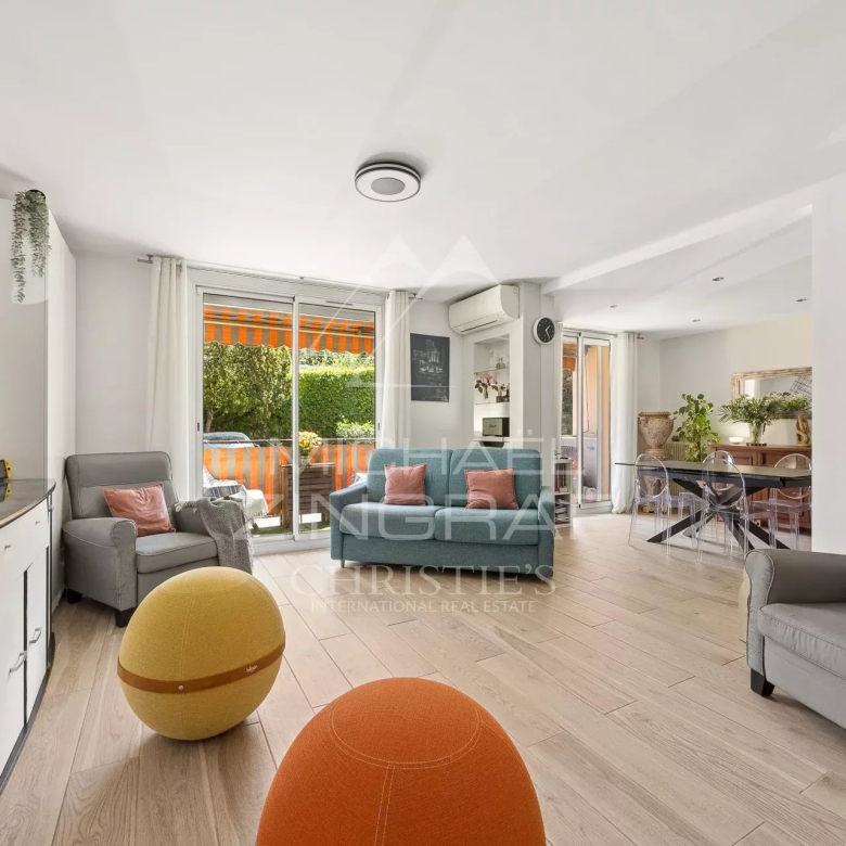 Villa contemporaine d’exception – Vue panoramique mer – Roquebrune-Cap-Martin
