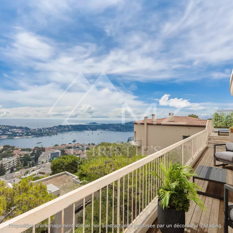Villa neuve proche Monaco