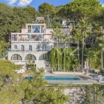 VILLA PIEDS DANS L’EAU À SAINT JEAN CAP FERRAT