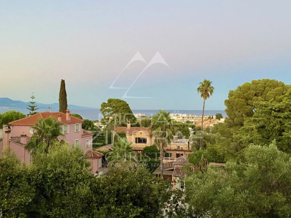Juan-les-Pins – Elegant apartment close to the beaches
