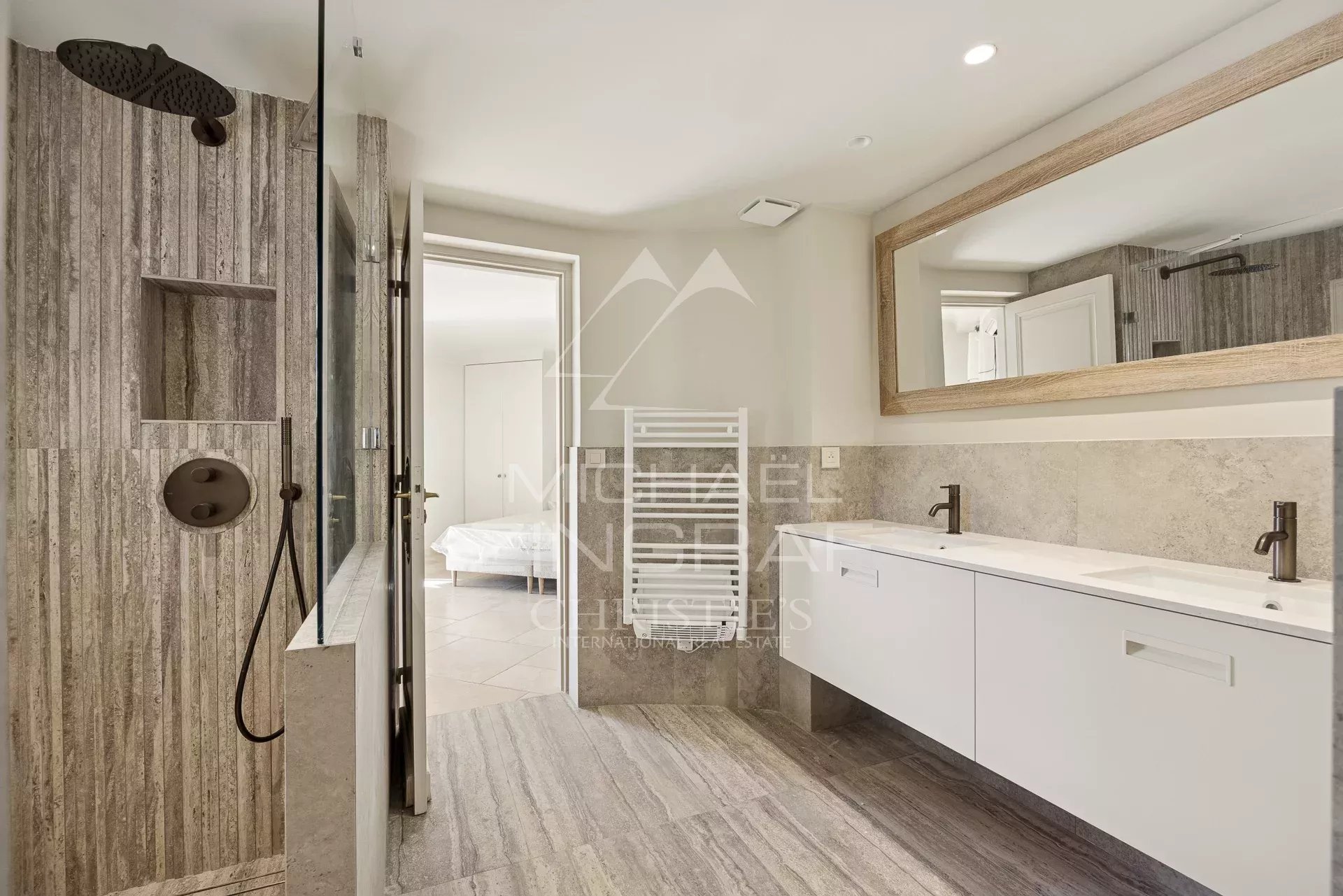 118de94aa75b5320fc06f155307ab04c_66a577cf17_1920-original