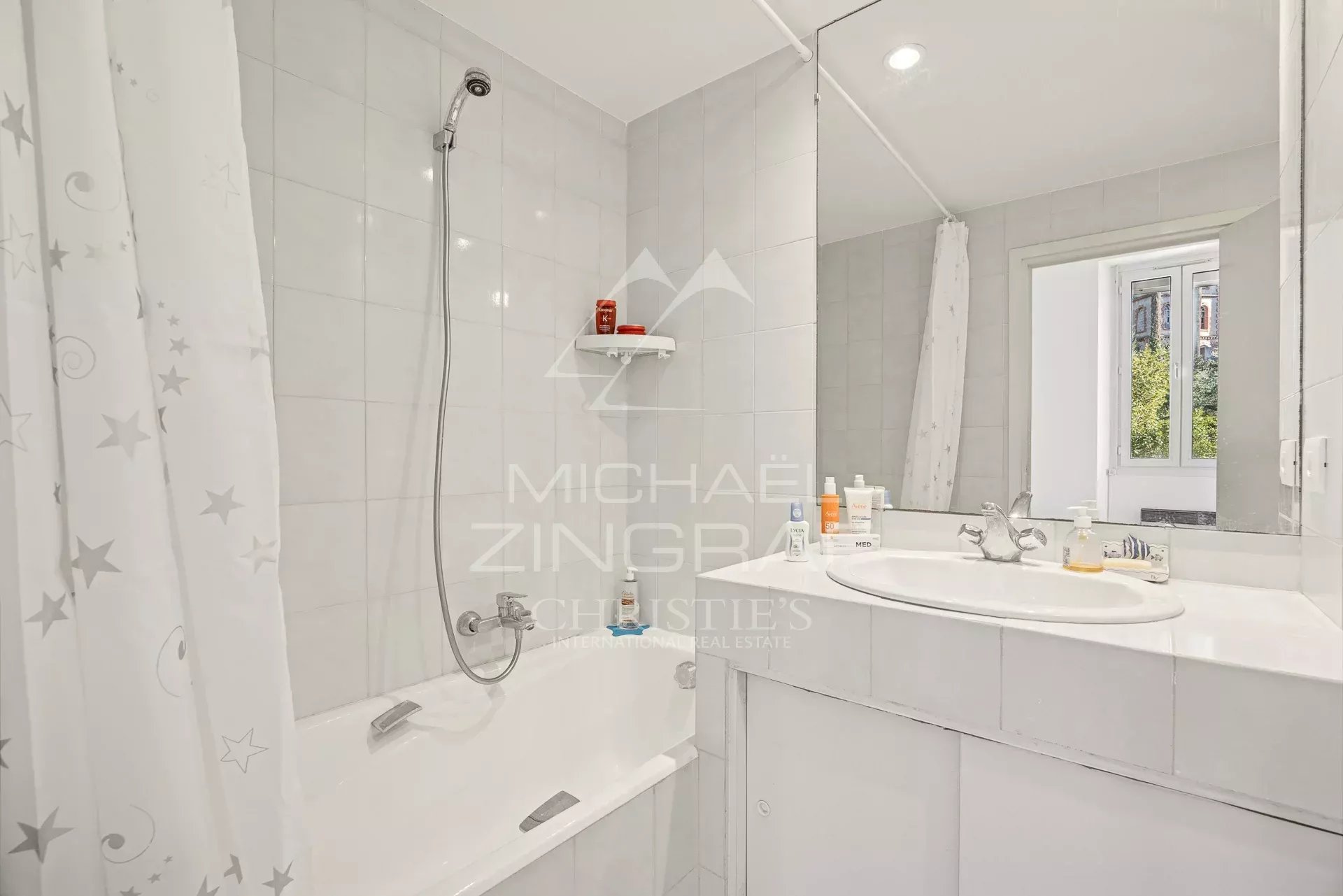 d549ac32db455bf9913f503bbd15c937_c040617e8f_1920-original