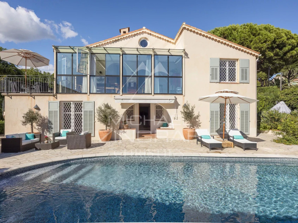 Cap d’Antibes – Versant Ouest – proche mer et plages