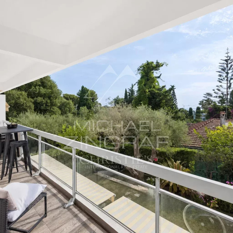 Villa d’architecte neuve vue mer proximité port Cassis