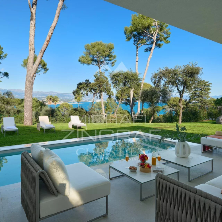 Luxury real estate photo | Charming Properties