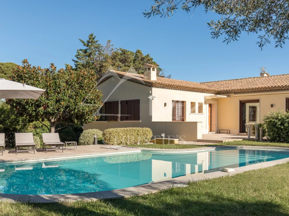 Villa proche plages au calme