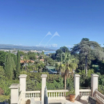 Cap d&#39;Antibes east side – Sea view apartment in the heart of a Belle Époque villa with terrace