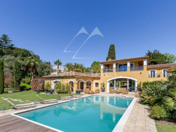 Villa d’exception au Cap d’Antibes – Proche plage Keller
