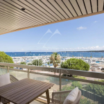 CANNES Palm Beach- 2 pièces face avec vue mer panoramique