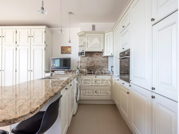 Très bel appartement en front de mer Palm Beach