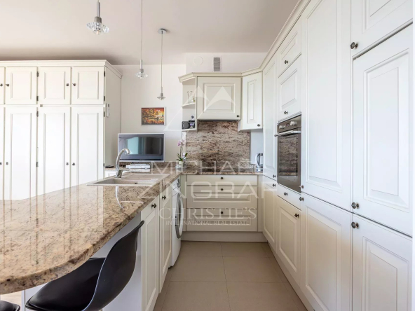 Très bel appartement en front de mer Palm Beach