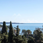 PENULTIMATE FLOOR – 5 ROOMS WITH SEA VIEW