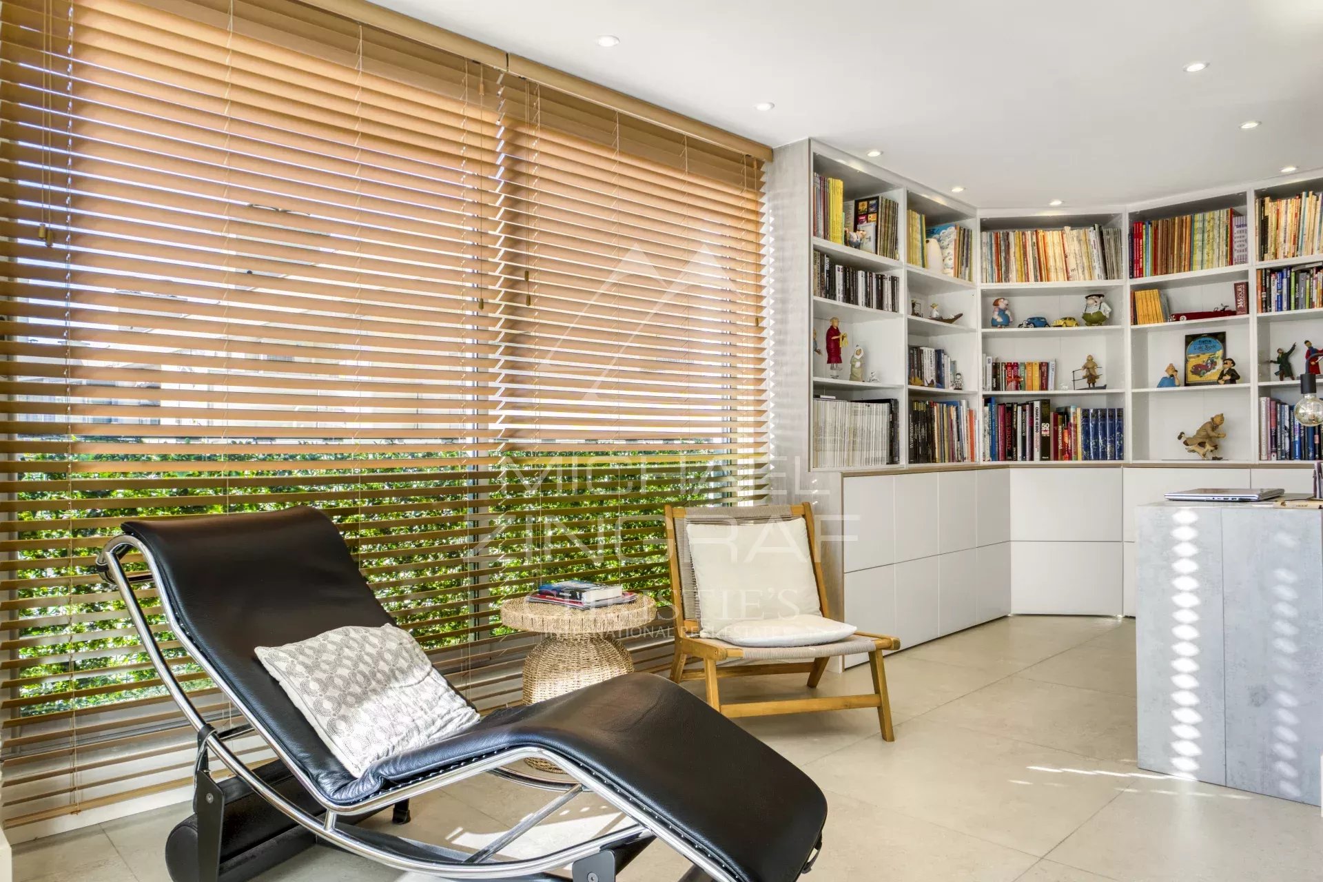 d88b213edc85fd8a65acb0d97debaafe_8e564d453c_1920-original