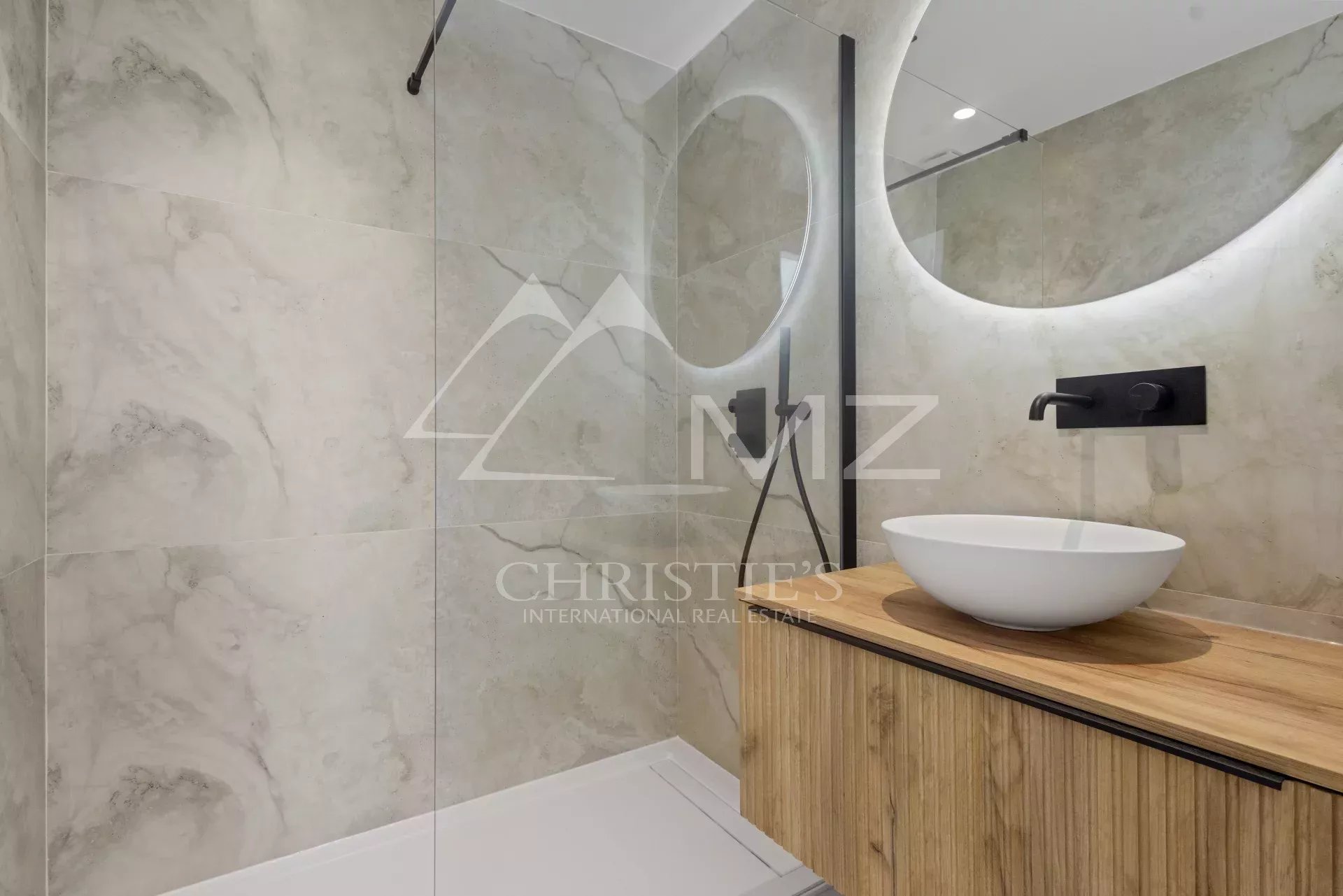 53bf1cb7fd0ed1fce8977da0f22660ec_aa66672019_1920-original