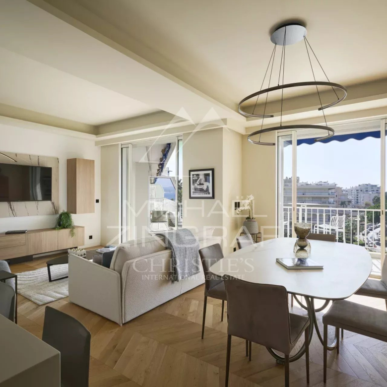 Cannes Croisette – Appartement 3 pièces vue mer exceptionnelle