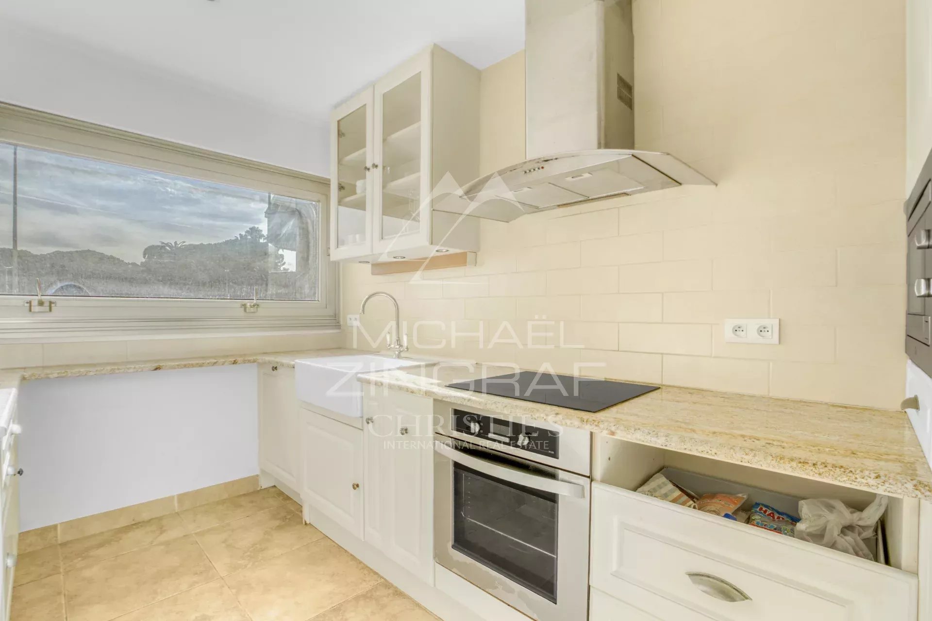 2346d106a4a41e080bbc476b1c888014_51b6aa99e6_1920-original