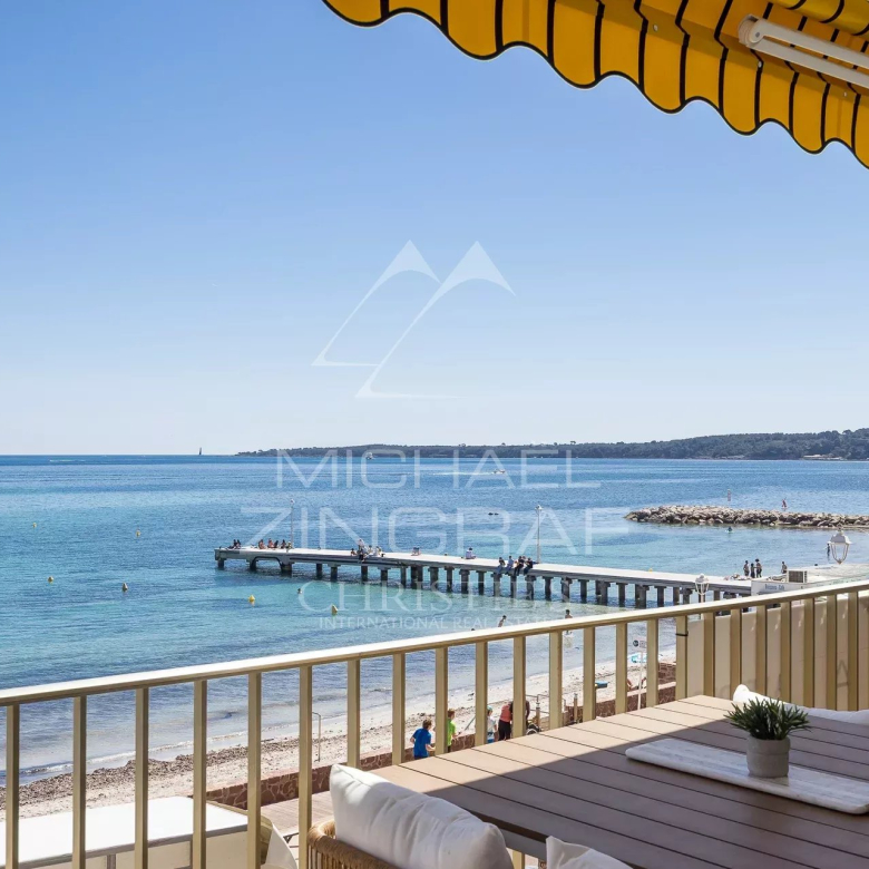 Cannes – Exceptional pied-à-terre facing the sea, luxury residence with direct access and swimming pool