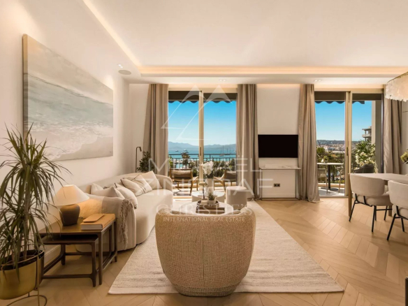 Cannes – Croisette – 3 Exceptional Rooms