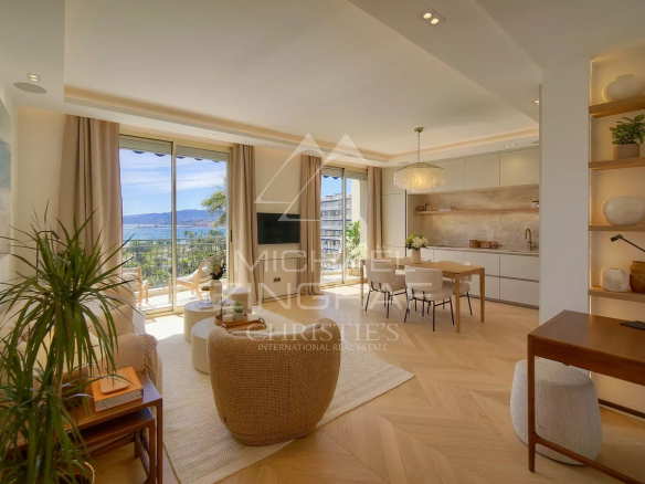 Cannes – Croisette – 3 Exceptional Rooms