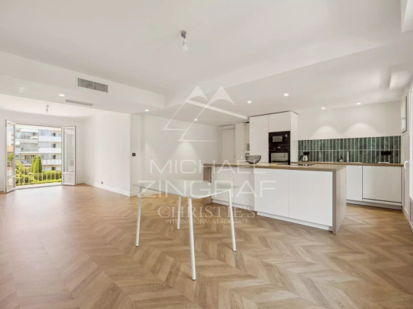 Cannes Palm Beach sector- 3 rooms entirely renovated