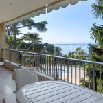 EXCLUSIVITE: Superbe appartement contemporain à la vue mer