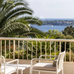 Superb 4 room apartment in excellent condition in a prestigious residence