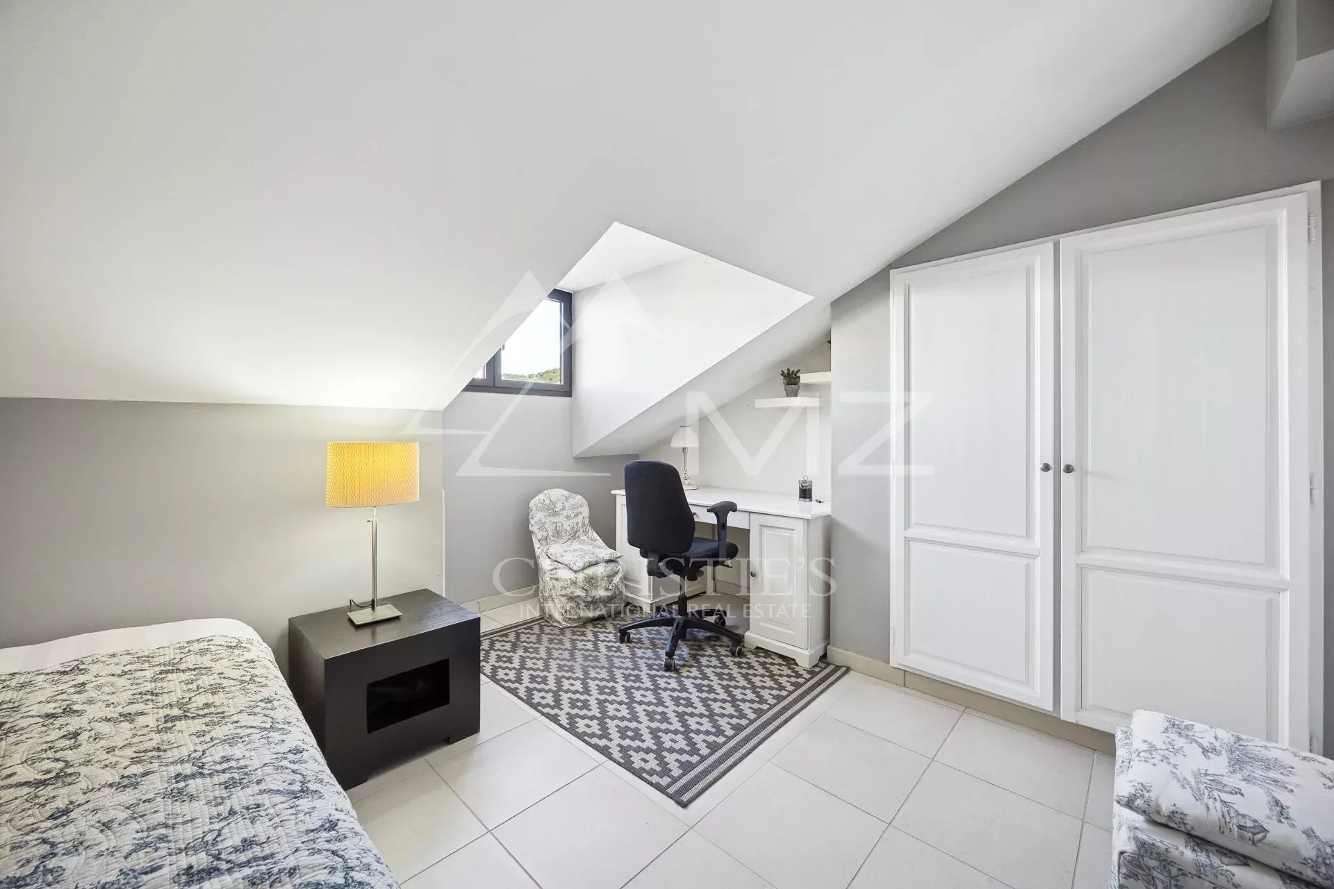 97743f8152f4519fa7bc969a1cd13129_466ee27c11_1920-original