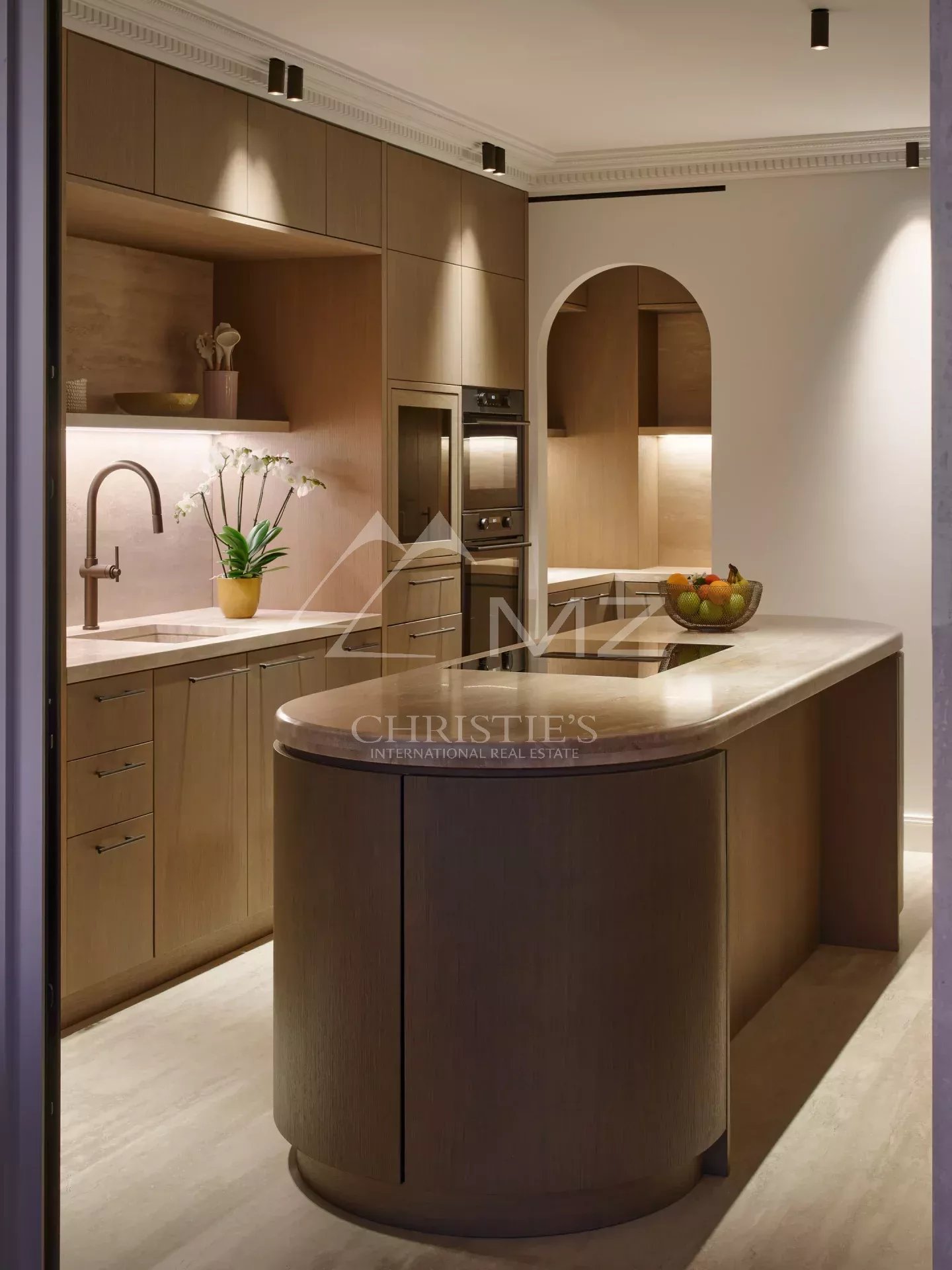 8f13263baaedc219d5739f132310d22d_490193987b_1920-original