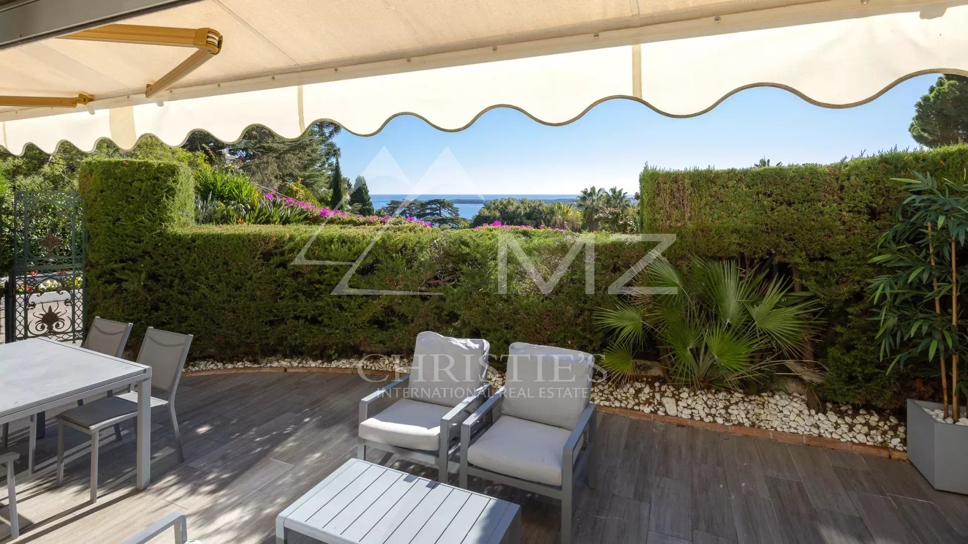 0ab22cbfb1bc418447c8d7cbf7711092_50af644ff6_1920-original