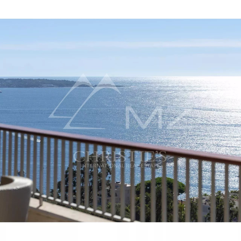 Magnifique appartement 12 pièces de 400m2