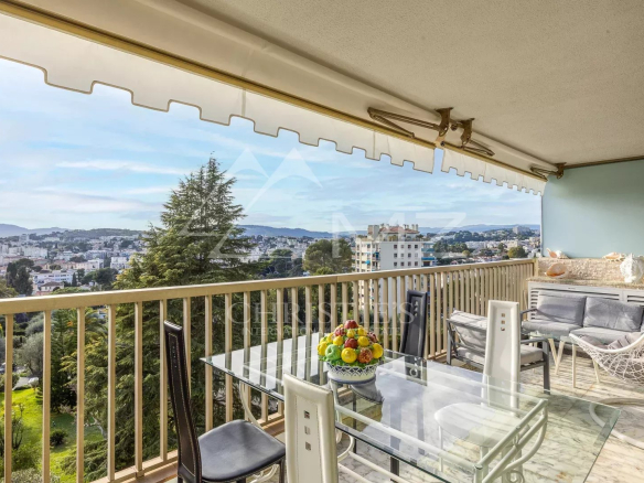 Superbe 4 pièces vue mer dans résidence de Prestige